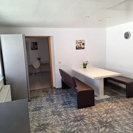 Homestay szállás Monteurswohnung Am Wasserturm Worms