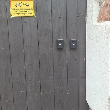 Monteurswohnung Am Wasserturm Homestay szállás *