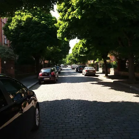 홈스테이 Monteurswohnung Am Wasserturm 보름스