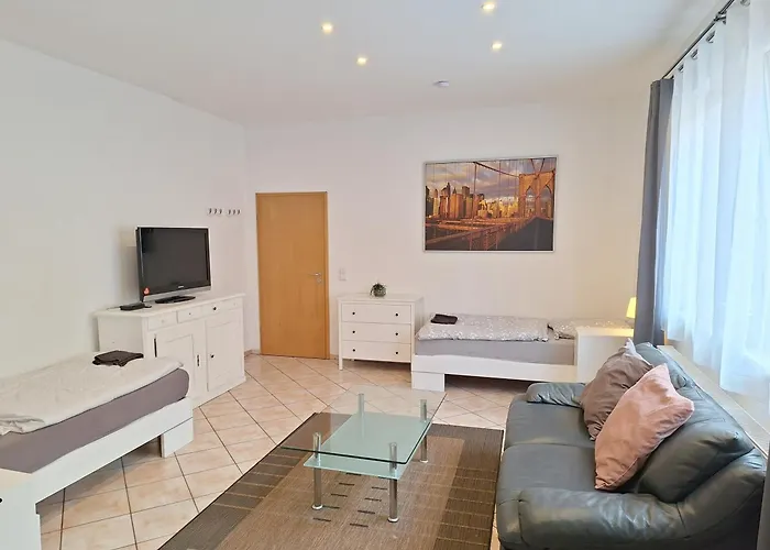 Monteurswohnung Am Wasserturm Kwatera prywatna *